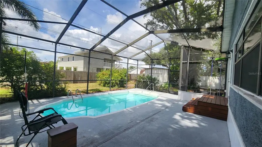 155 69th Avenue N, Saint Petersburg, FL 33702 - #3