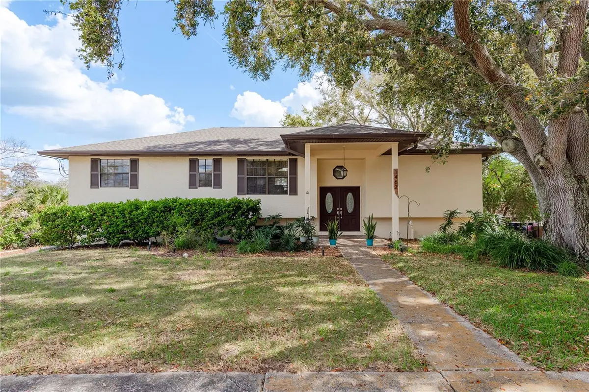 1462 Lakeview Drive, Tarpon Springs, FL 34689 - #1