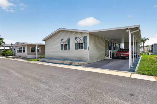 82221 F Street N #221, PINELLAS PARK, FL 33781