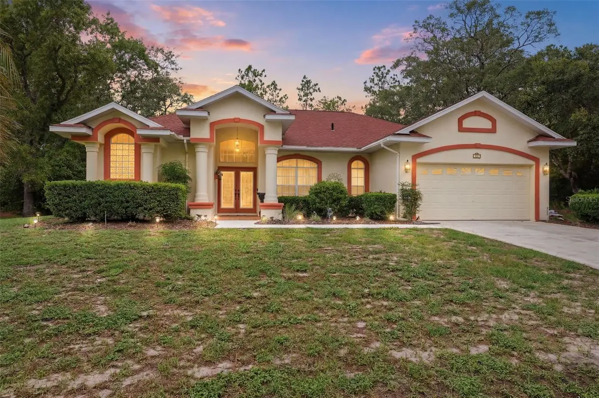 184 Pine Street, Homosassa, FL 34446 - #1