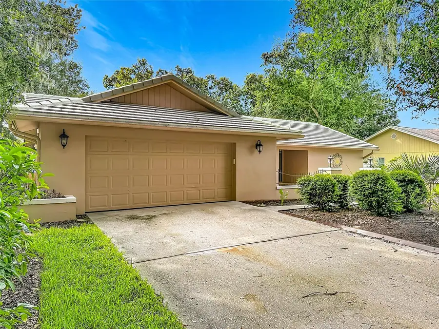 3097 Edgemoor Drive, Palm Harbor, FL 34685 - #3