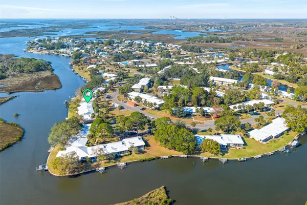 11568 W Bayshore Drive #17, CRYSTAL RIVER, FL 34429
