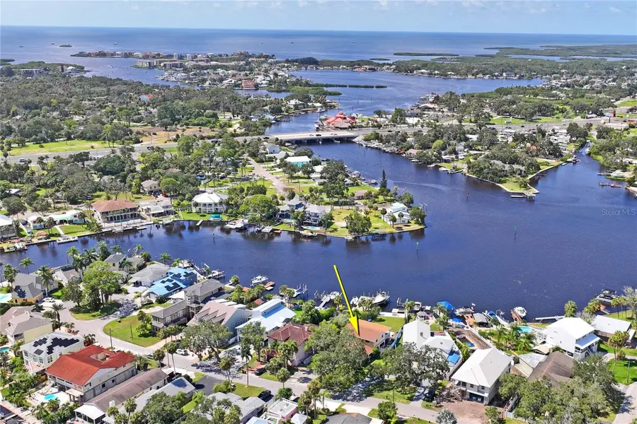 5531 Manatee Point Drive, New Port Richey, FL 34652 - #2