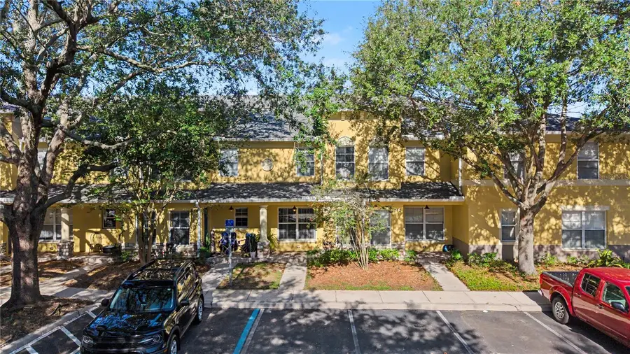 240 Castlekeeper Place, Valrico, FL 33594 - #2