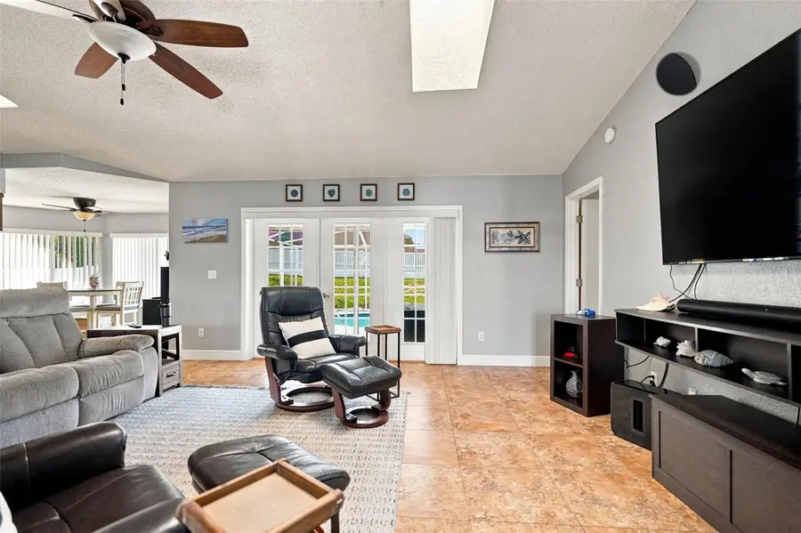 10381 Flag Road, Spring Hill, FL 34608 - #3