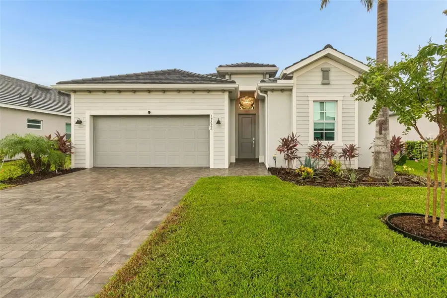 17622 Santorini Court, Venice, FL 34293 - #2