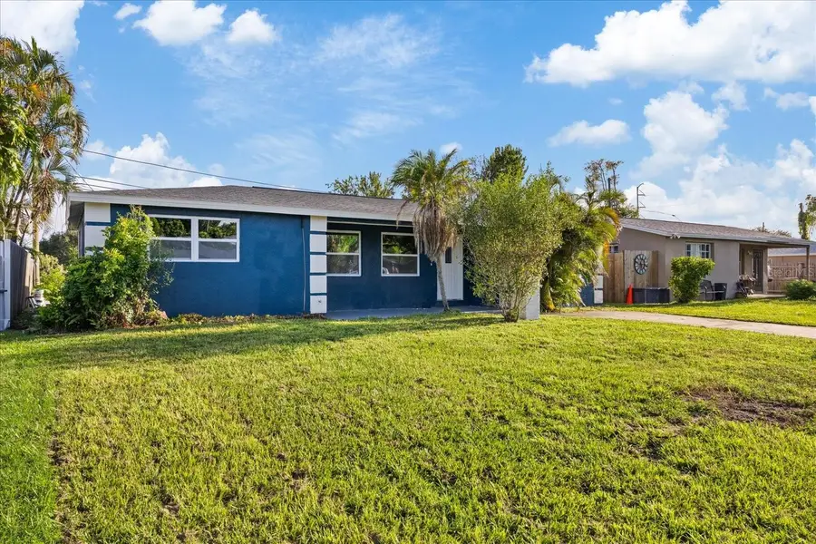 2698 46th Avenue N, Saint Petersburg, FL 33714 - #3