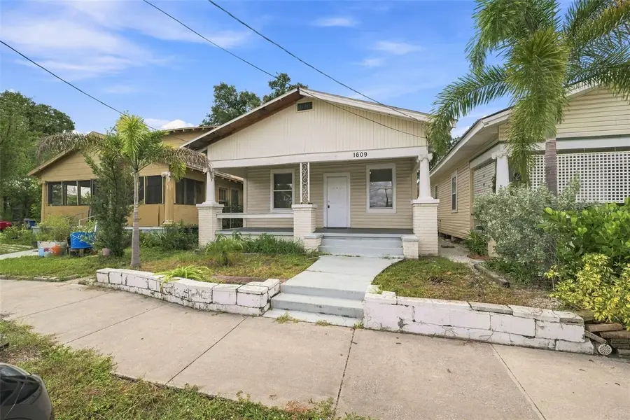 1609 E Lake Avenue, Tampa, FL 33610 - #2
