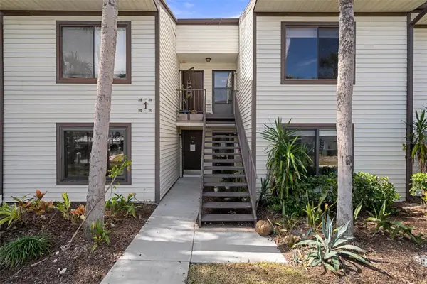 314 Moorings Cove Drive, TARPON SPRINGS, FL 34689