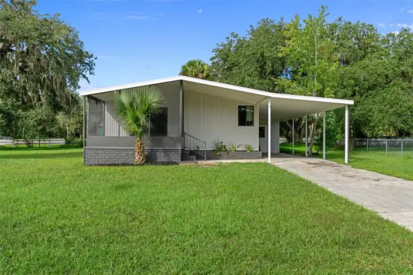 22 Canal Court, LAKE PANASOFFKEE, FL 33538