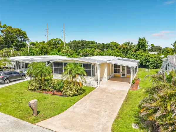 225 Shrub Lane N, NORTH FORT MYERS, FL 33917