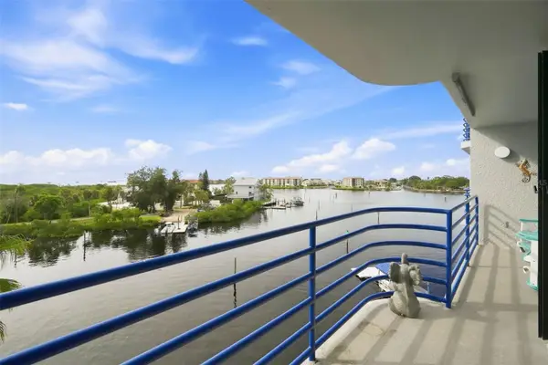 4823 Ebbtide Lane #404, PORT RICHEY, FL 34668