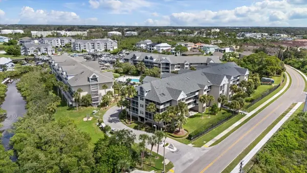 5537 Sea Forest Drive #104, NEW PORT RICHEY, FL 34652