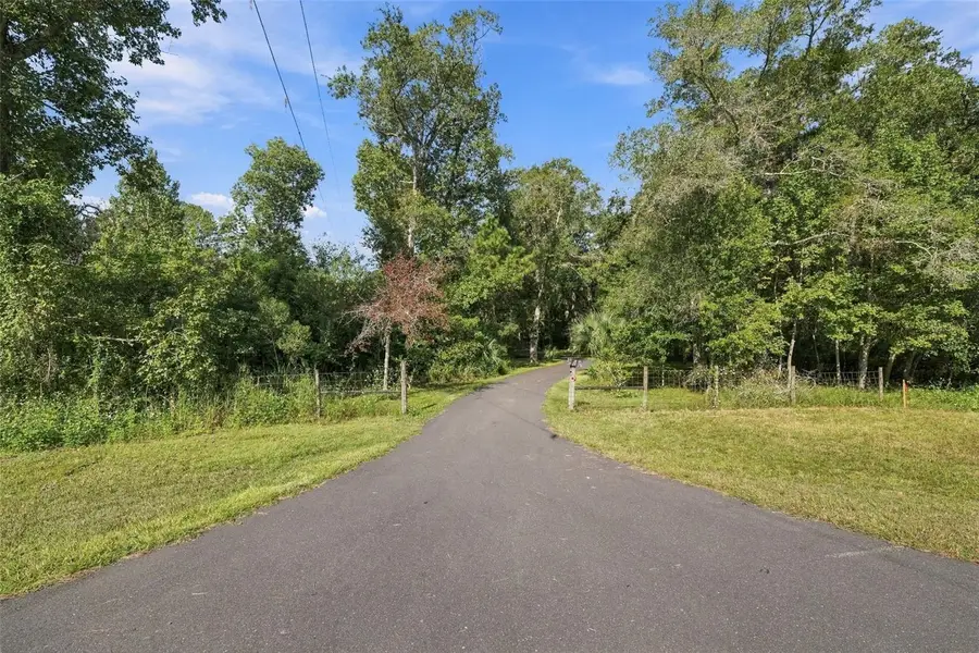 880 Emerson Road, Brooksville, FL 34601 - #3