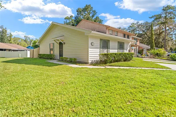 828 Village Drive, BROOKSVILLE, FL 34601