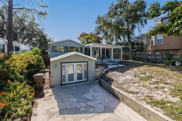 3138 Bluff Boulevard, HOLIDAY, FL 34691