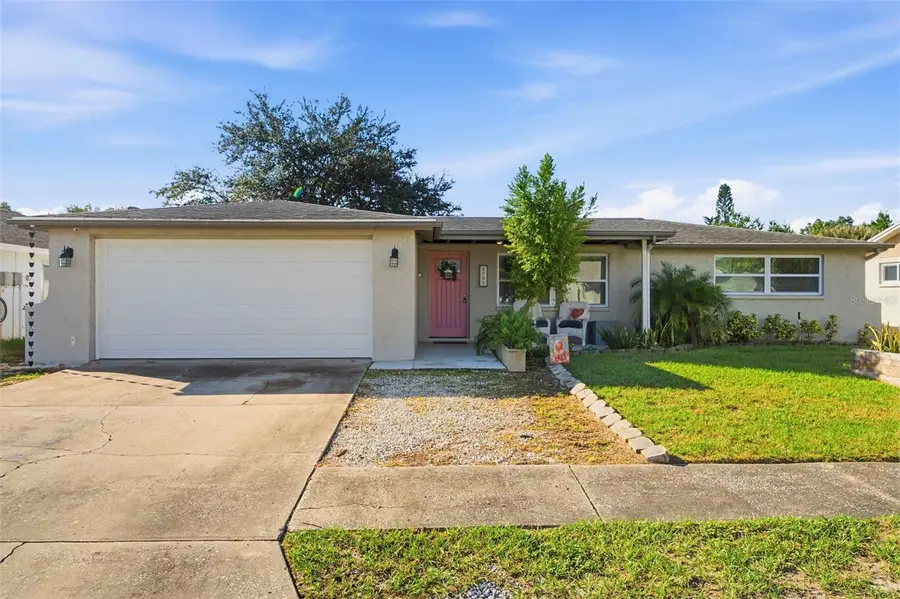 6703 Ranchwood Loop, New Port Richey, FL 34653 - #2