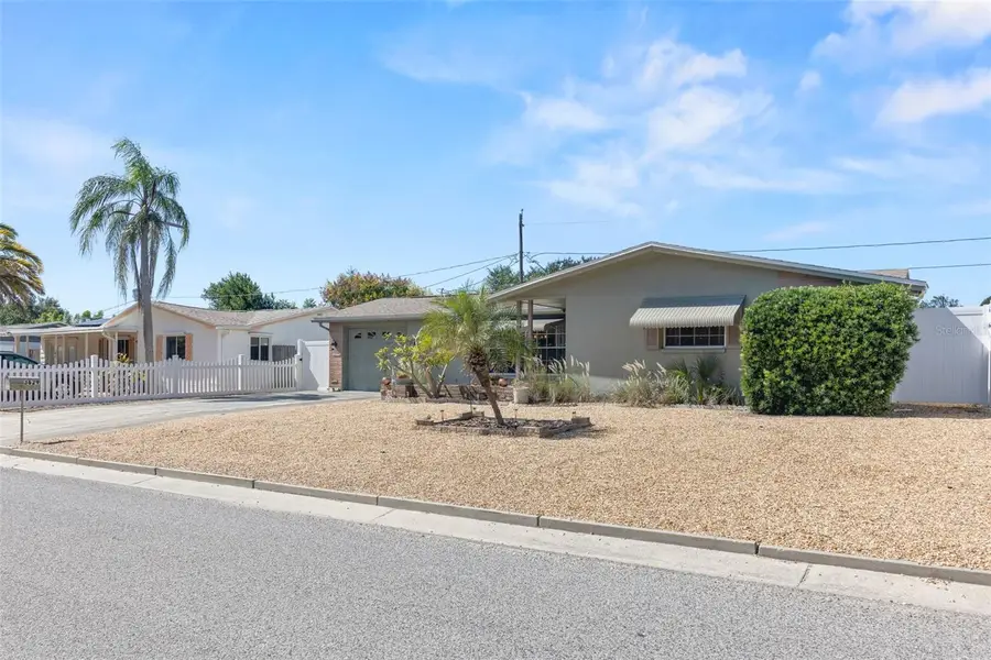 3629 Kingsbury Drive, Holiday, FL 34691 - #2