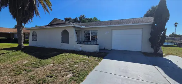 9348 Lake Christina Lane, PORT RICHEY, FL 34668