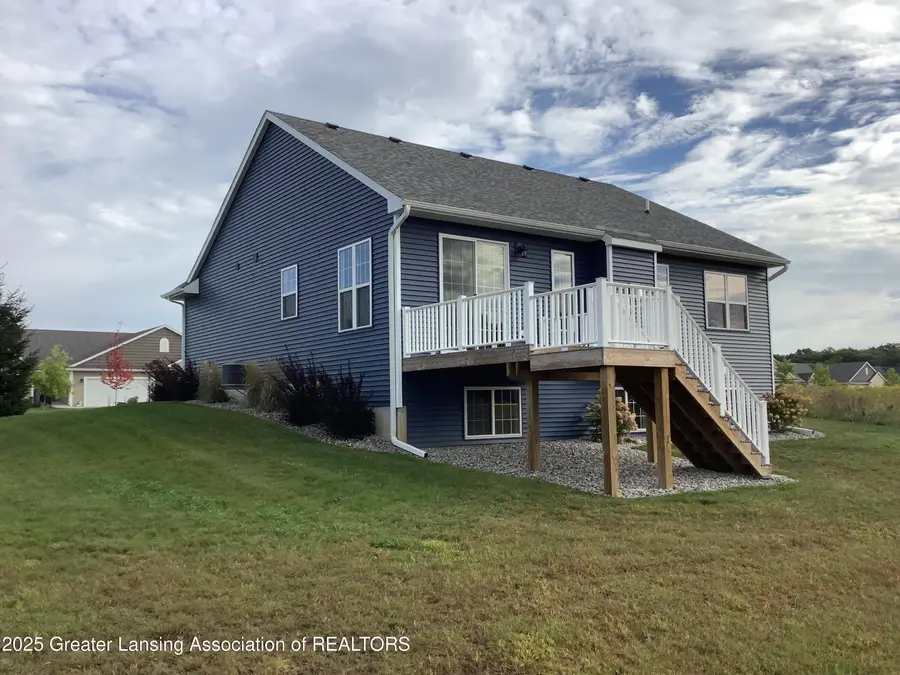 1300 Superior Drive #1, Saint Johns, MI 48879 - Image #3