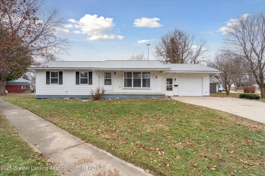 411 W Elba Street, Perrinton, MI 48871 - #3