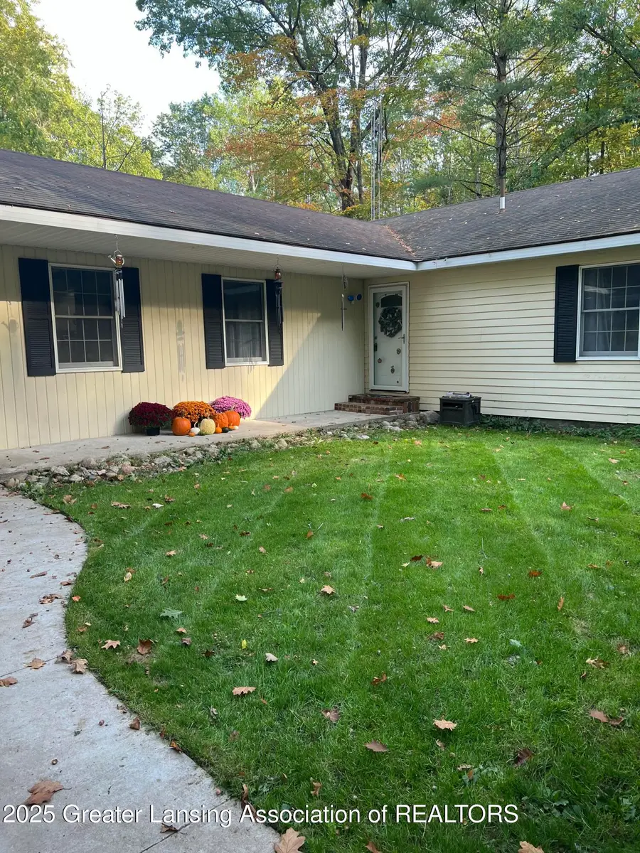 4725 S Healy Road, Glennie, MI 48737 - Image #2