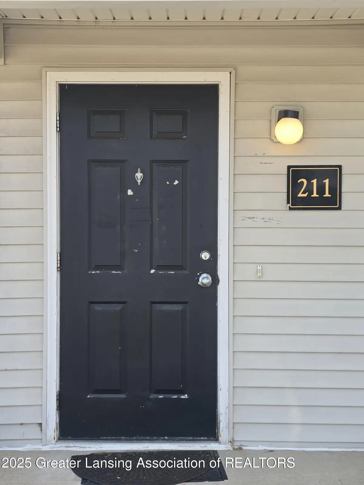 12967 Townsend Drive #211, Grand Ledge, MI 48837 - Image #1