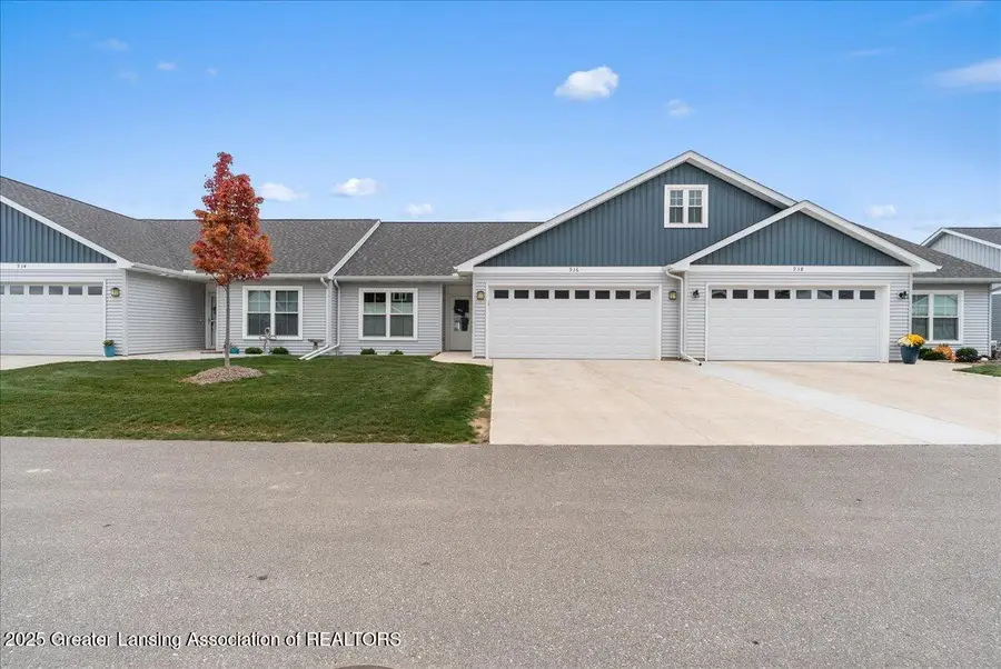 936 Flora Lane, Frankenmuth, MI 48734 - Image #2