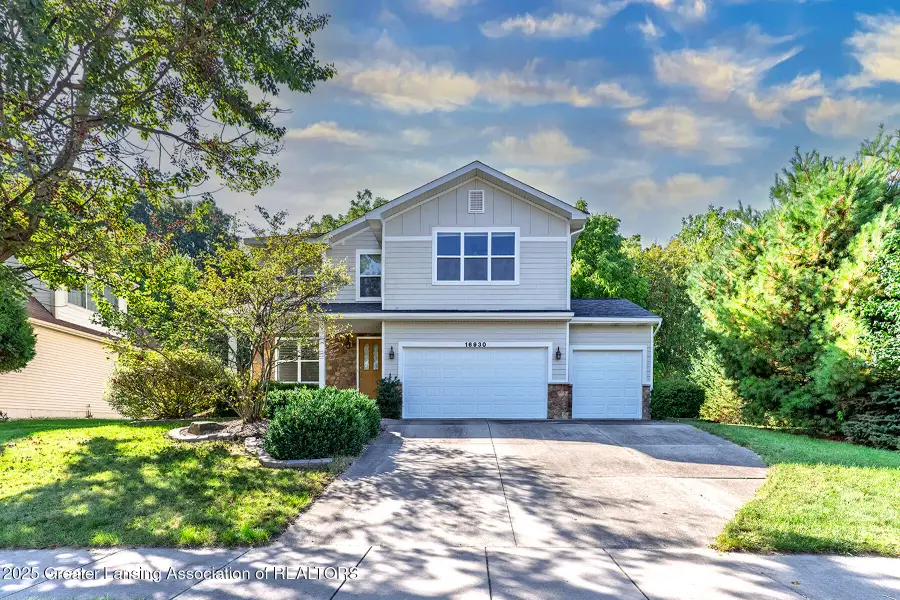 16930 Broadview Drive, East Lansing, MI 48823 - Image #2