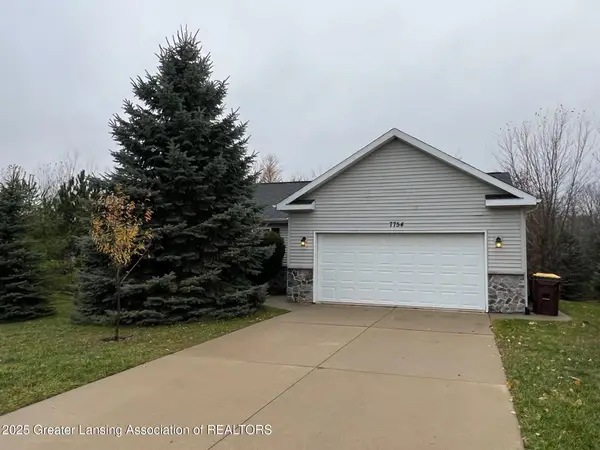 7754 Madrid Drive, Lansing, MI 48917