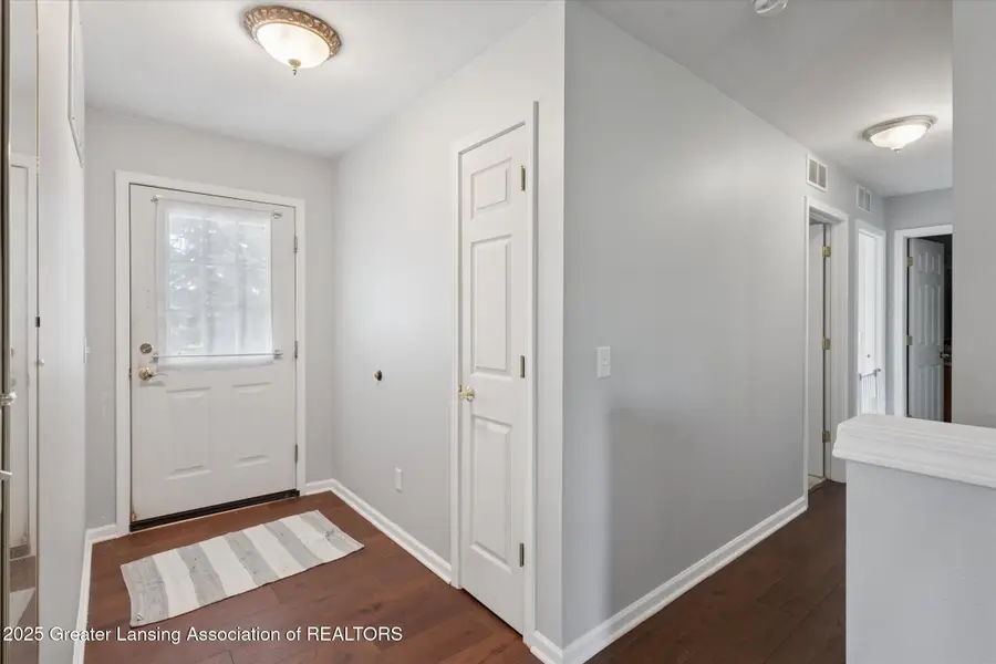 7754 Madrid Drive, Lansing, MI 48917 - Image #3