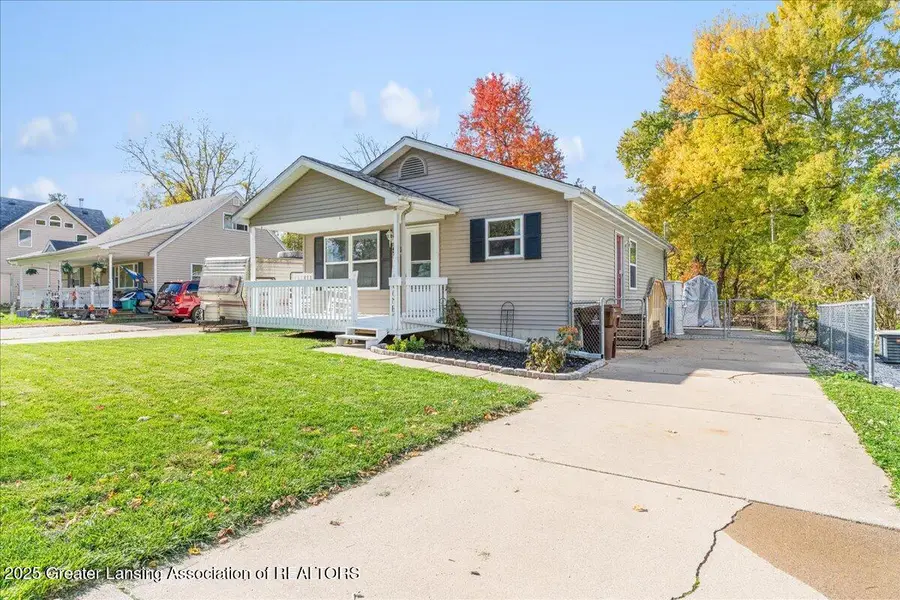531 Harriet Avenue, Lansing, MI 48917 - Image #3