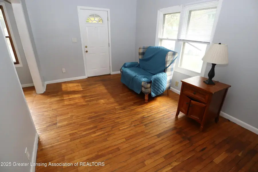 312 S Francis Avenue, Lansing, MI 48912 - Image #2