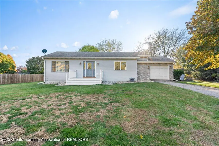 208 Wight Street, Elsie, MI 48831 - Image #2