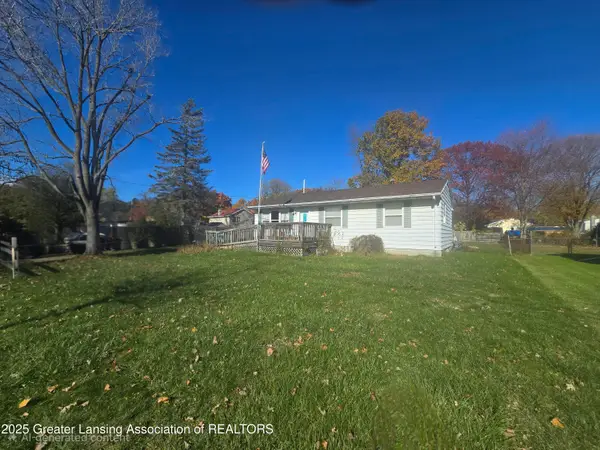 1014 W Northrup Street, Lansing, MI 48911