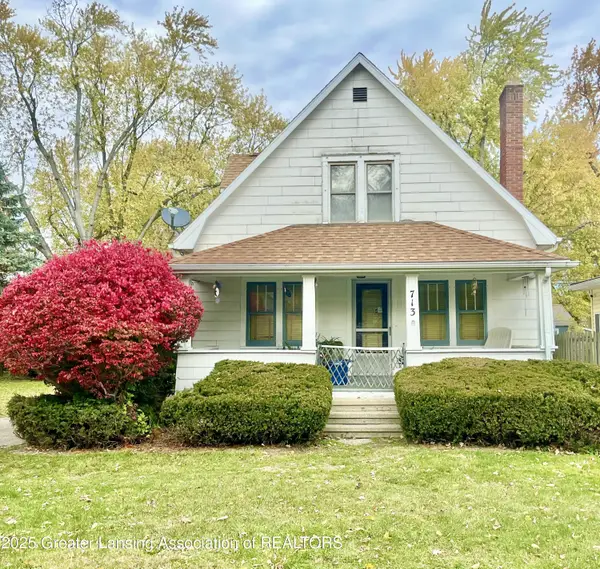 713 E Cavanaugh Road, Lansing, MI 48910