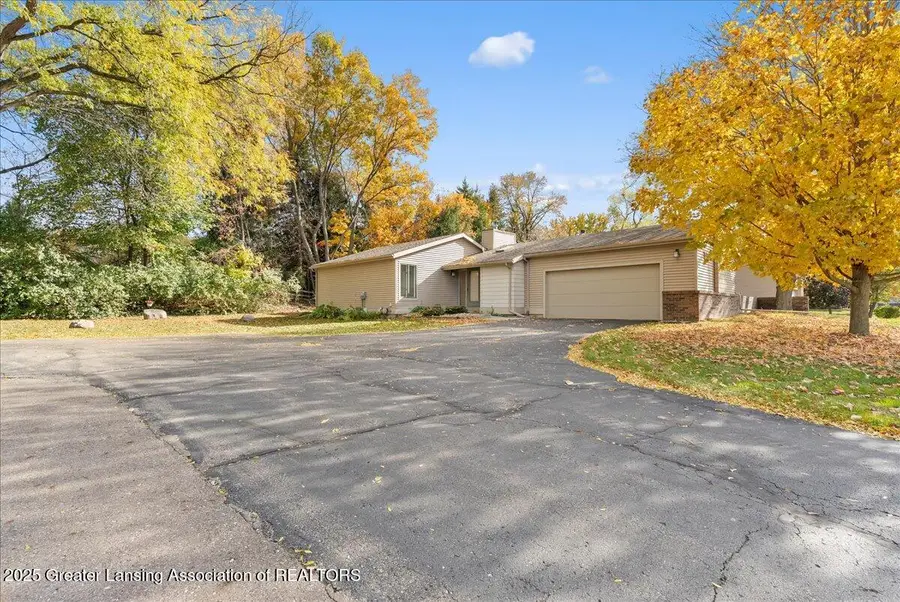 3730 Cavalier Drive, Okemos, MI 48864 - Image #2