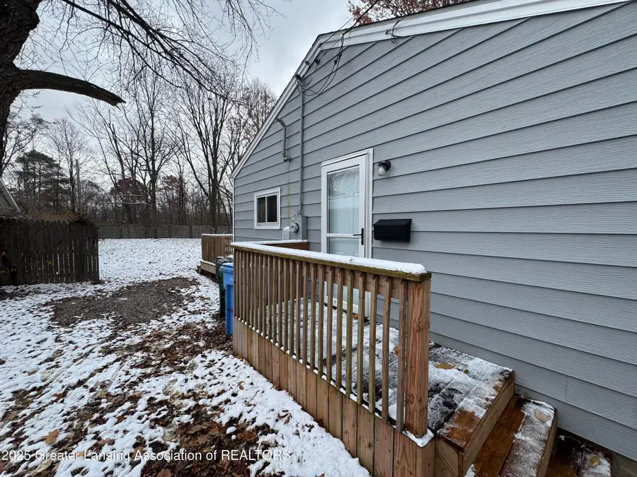 6819 Richard Road, Lansing, MI 48911 - Image #2