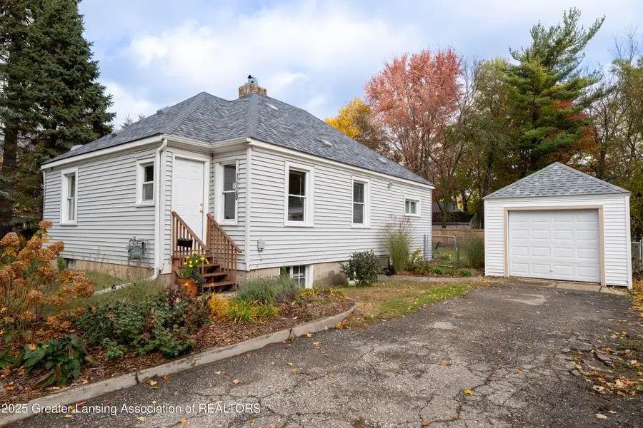 1620 Comfort Street, Lansing, MI 48915 - Image #2