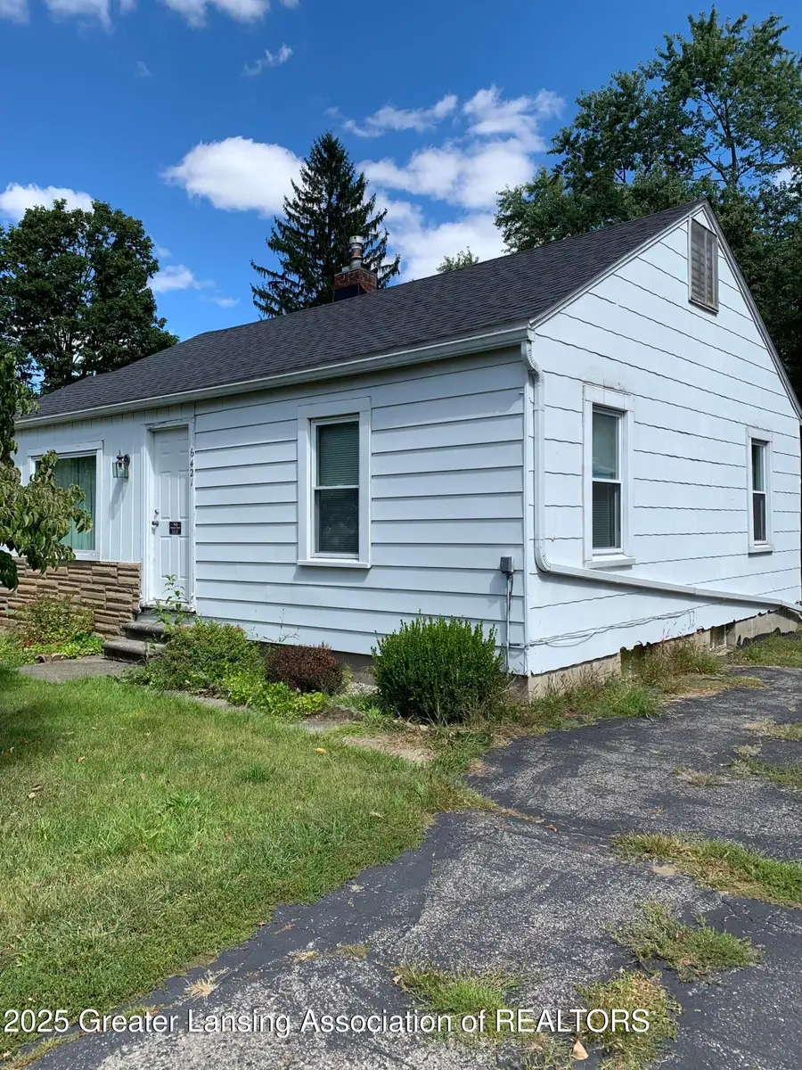6421 S Washington Avenue, Lansing, MI 48911 - Image #2