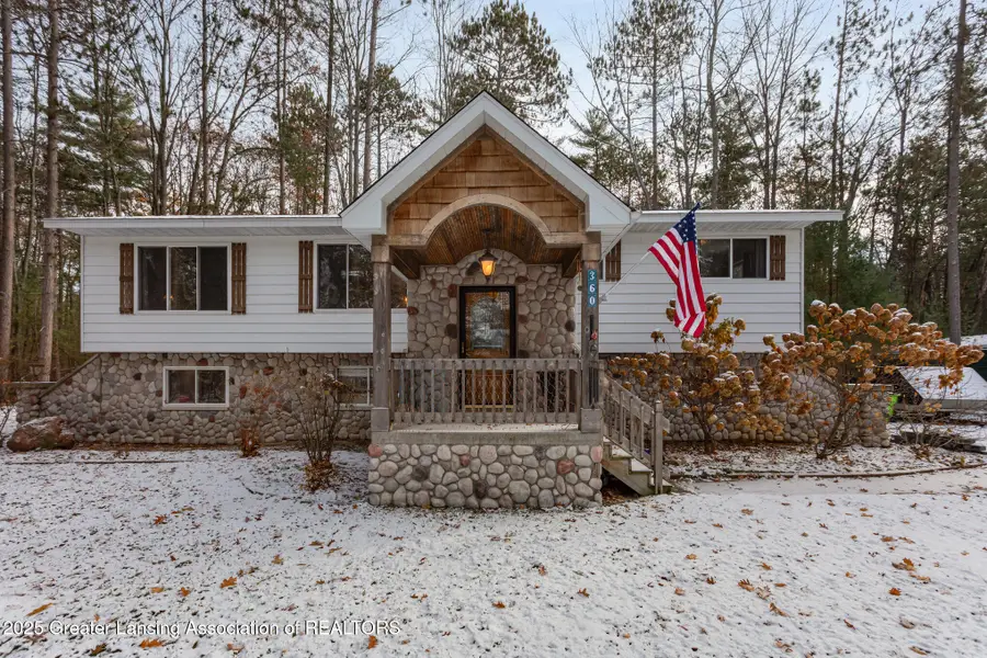 360 Chaney Point Drive, Roscommon, MI 48653 - Image #3