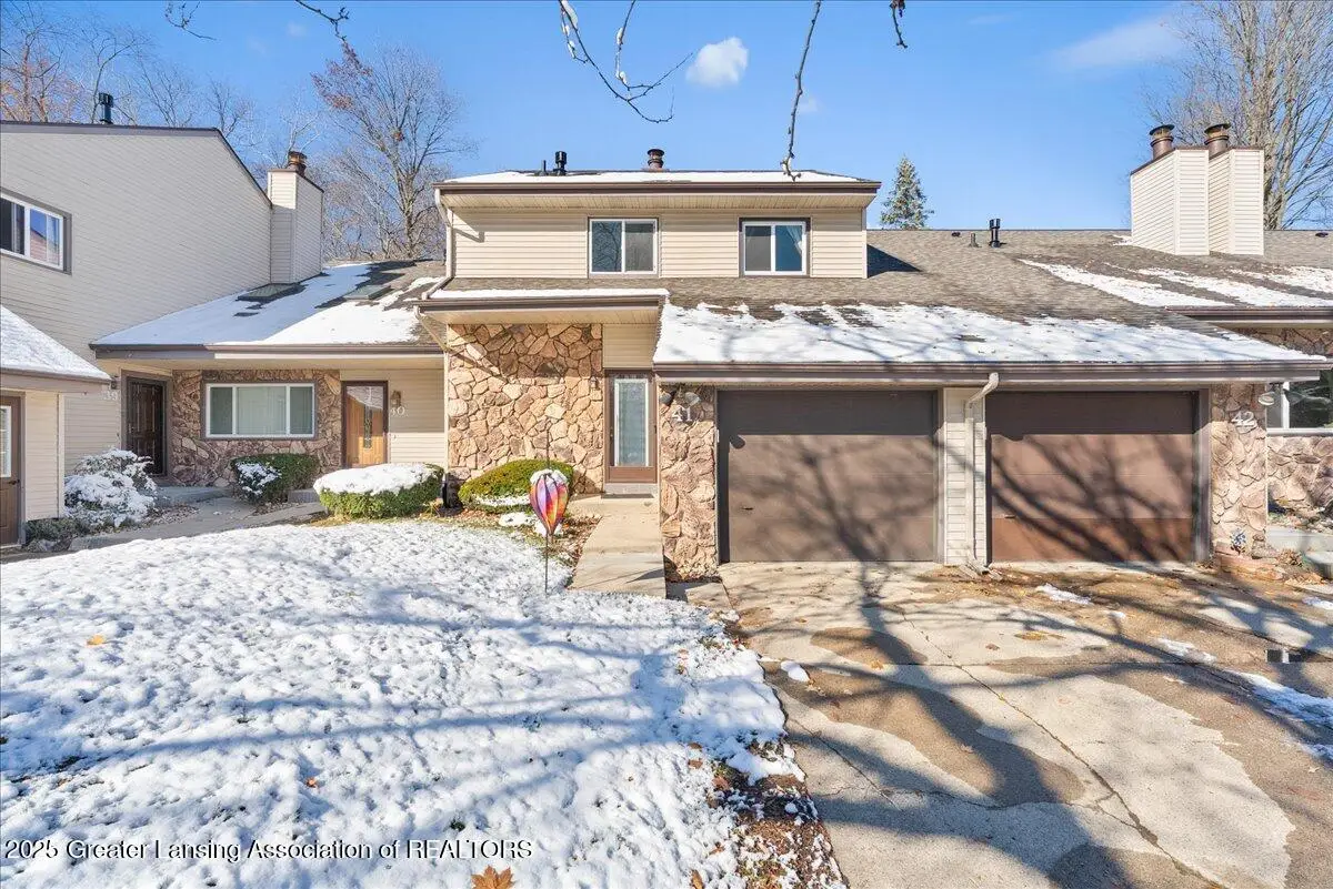 1114 Timbercreek Drive #41, Grand Ledge, MI 48837 - Image #1