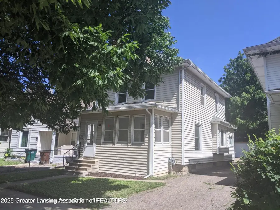 914 W Hillsdale Street, Lansing, MI 48915 - Image #2
