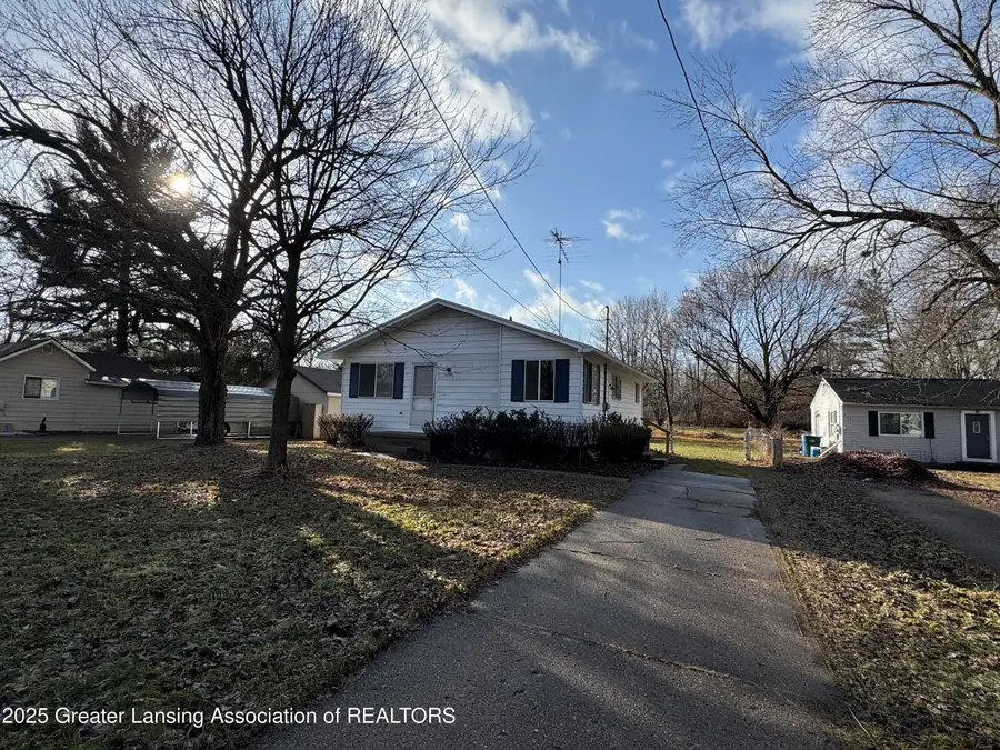 1729 Reo Road, Lansing, MI 48910 - Image #2