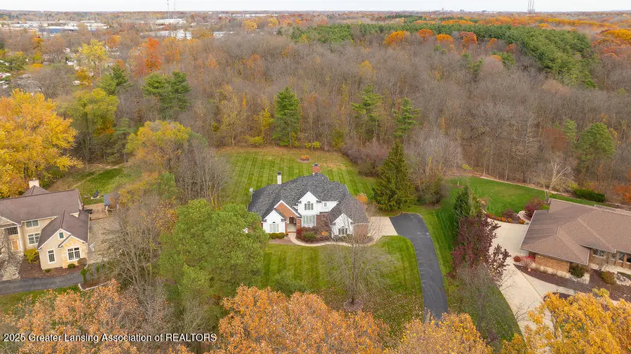 3835 River Cove Drive, Lansing, MI 48917 - Image #2