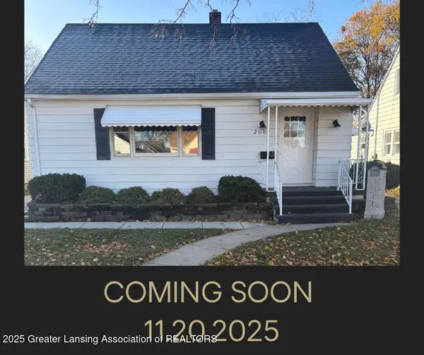 2009 Drexel Road, Lansing, MI 48915