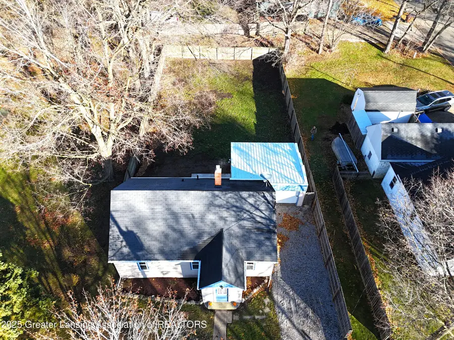 809 Warren Avenue, Charlotte, MI 48813 - Image #3