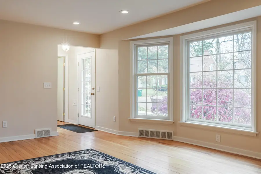 513 Kipling Boulevard, Lansing, MI 48912 - Image #3