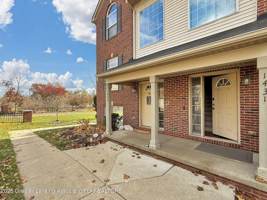 1431 Academy Lane, Lansing, MI 48906 - Image #2