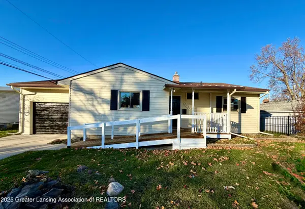 2521 Hopkins Avenue, Lansing, MI 48912